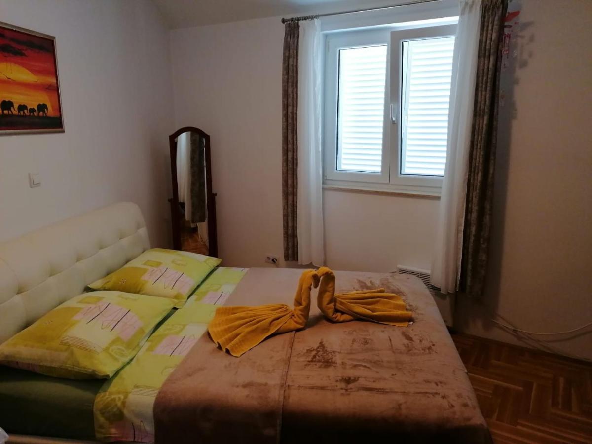 Apartment Marija Трогір Екстер'єр фото